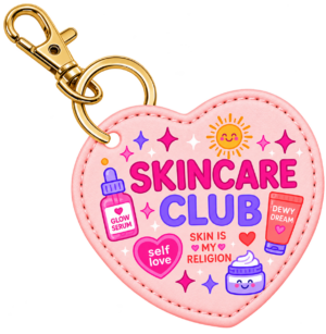 Llavero corazón rosa SKINCARE CLUB de SKIN IS MY RELIGION con mosquetón dorado